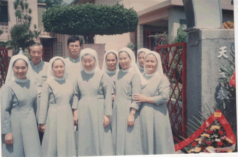 59Korean Sacred Heart Sisters will introduce